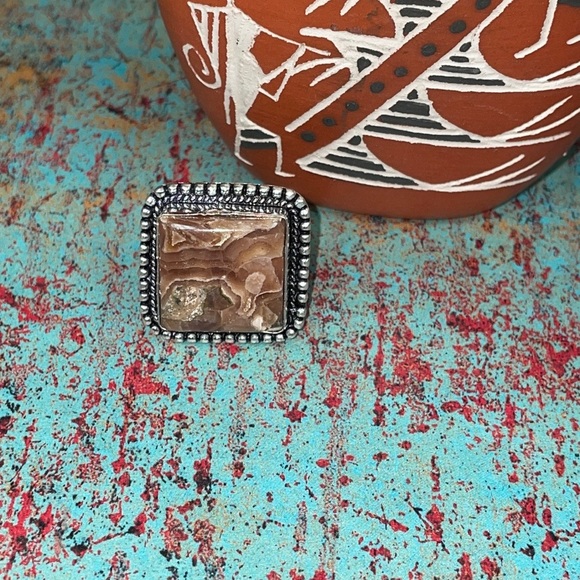 Agate Ring - Picture 2 of 12